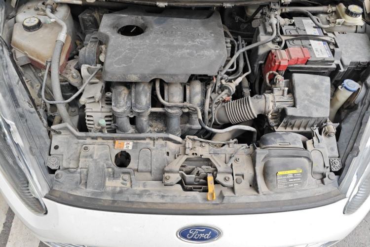 Used Ford Fiesta 2013 Sedan 1.5L Manual Fashion Edition Engine Bay