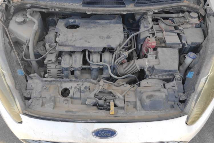 Used Ford Fiesta 2013 Sedan 1.5L Manual Fashion Edition Engine Bay