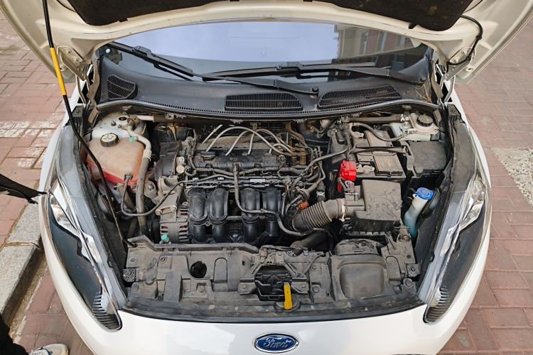 Used Ford Fiesta 2013 Hatchback 1.5L Manual Fashion Edition Engine Bay