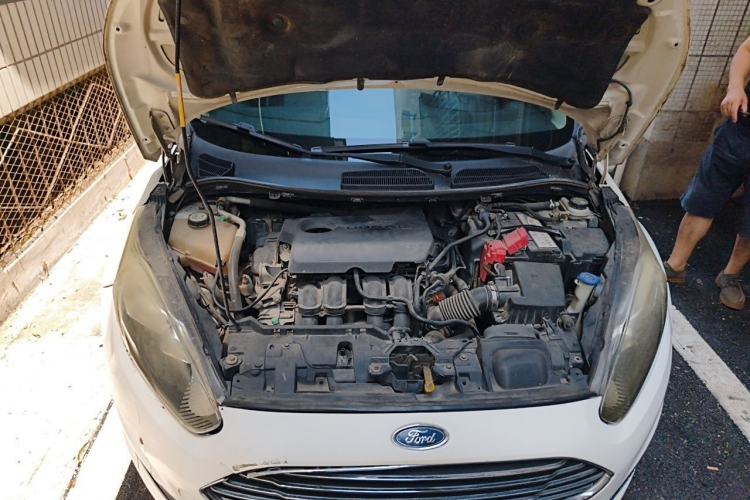 Used Ford Fiesta 2013 Hatchback 1.5L Manual Fashion Edition Engine Bay