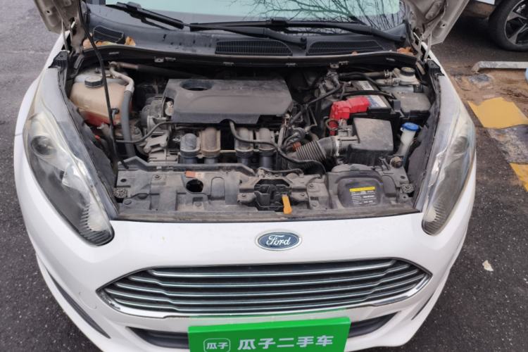 Used Ford Fiesta 2013 Sedan 1.5L Manual Fashion Edition Engine Bay