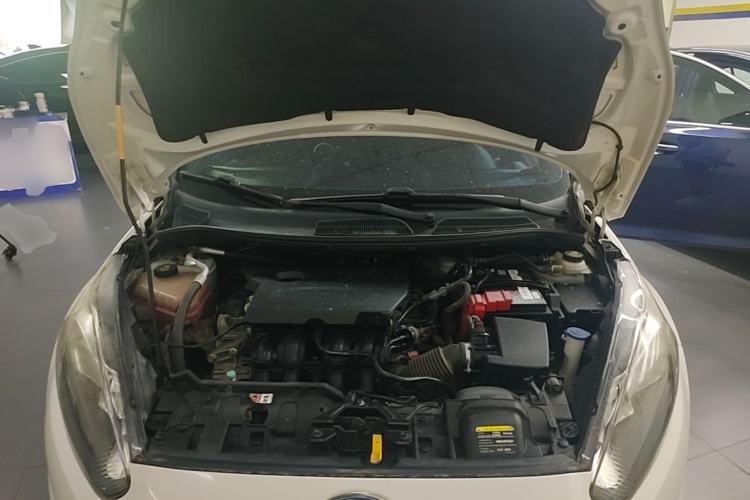 Used Ford Fiesta 2013 Hatchback 1.5L Automatic Fashion Edition Engine Bay