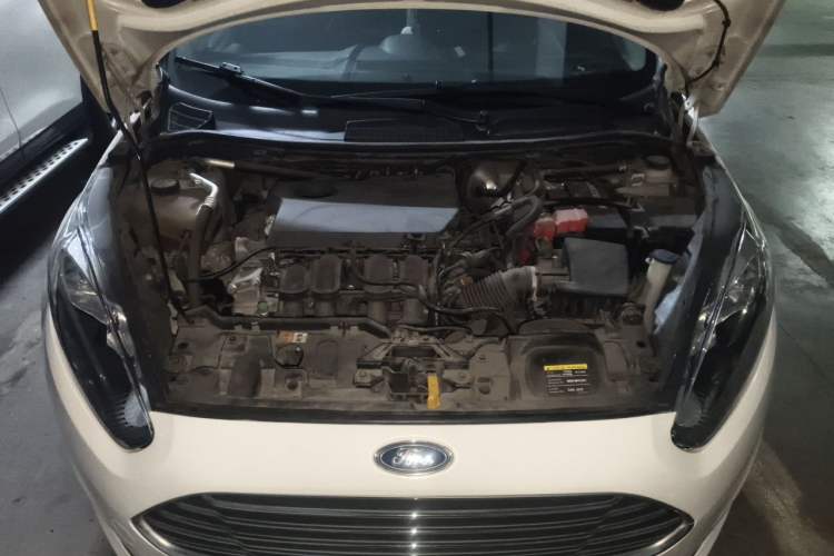 Used Ford Fiesta 2013 Hatchback 1.5L Automatic Fashion Edition Engine Bay