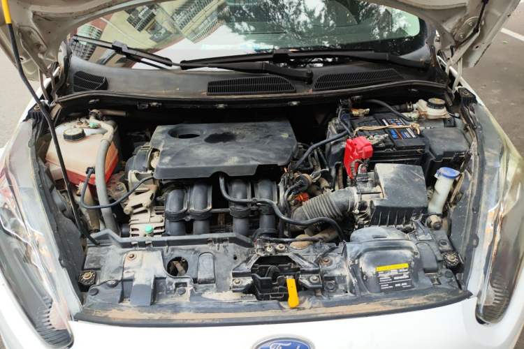 Used Ford Fiesta 2013 Sedan 1.5L Manual Fashion Edition Engine Bay