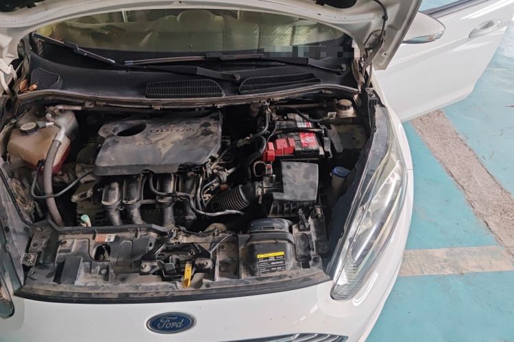 Used Ford Fiesta 2013 Hatchback 1.5L Automatic Fashion Edition Engine Bay Left