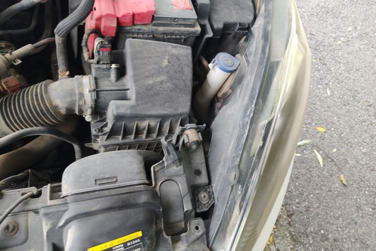 Used Ford Fiesta 2013 Hatchback 1.5L Automatic Fashion Edition Engine Bay Left
