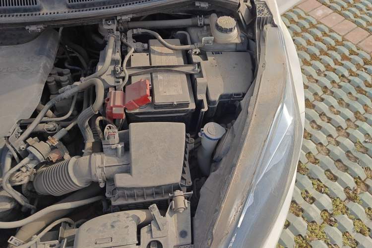 Used Ford Fiesta 2013 Hatchback 1.5L Automatic Fashion Edition Engine Bay Left