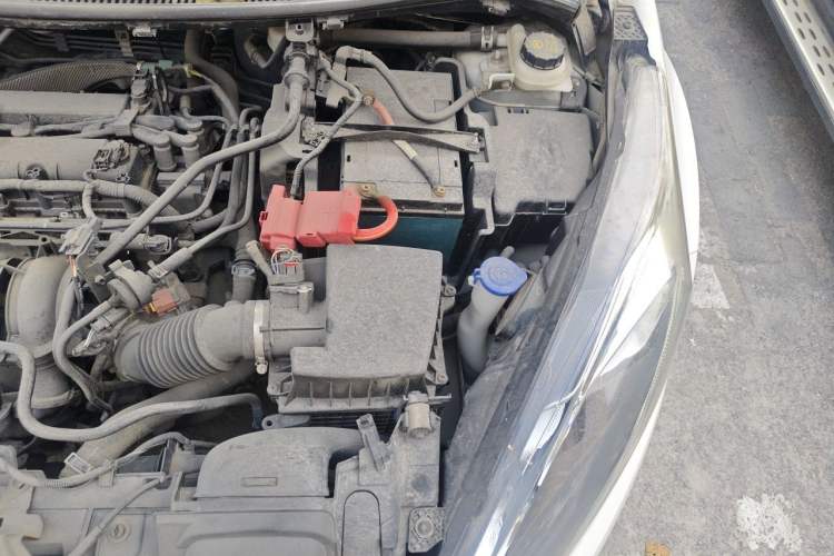 Used Ford Fiesta 2013 Hatchback 1.5L Manual Fashion Edition Engine Bay Left