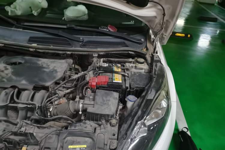 Used Ford Fiesta 2013 Hatchback 1.5L Automatic Fashion Edition Engine Bay Left