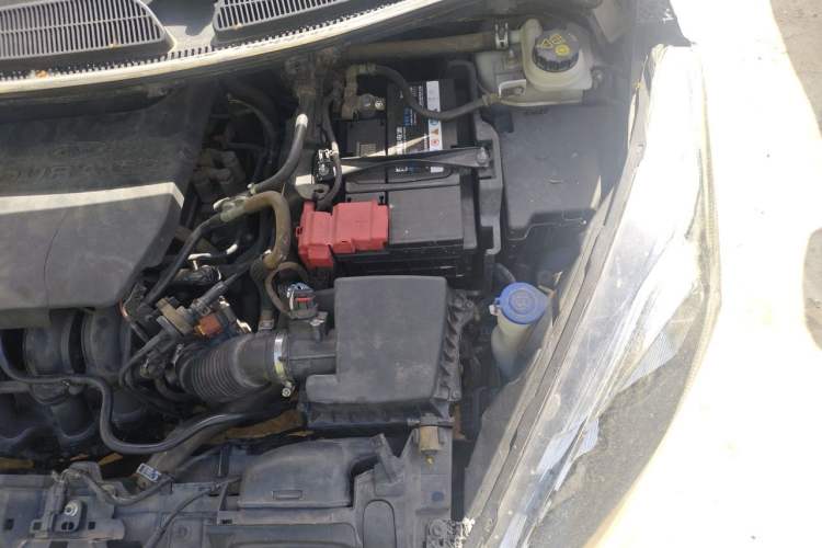 Used Ford Fiesta 2013 Hatchback 1.5L Automatic Prestige Model Engine Bay Left