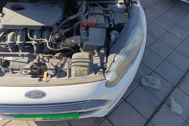 Used Ford Fiesta 2013 Hatchback 1.5L Automatic Fashion Edition Engine Bay Left