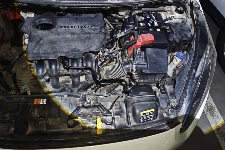 Used Ford Fiesta 2013 Sedan 1.5L Automatic Fashion Edition Engine Bay Left