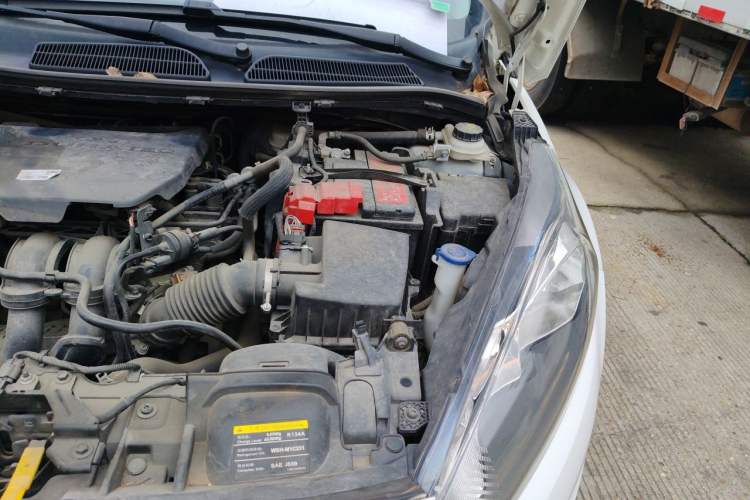 Used Ford Fiesta 2013 Hatchback 1.5L Automatic Fashion Edition Engine Bay Left