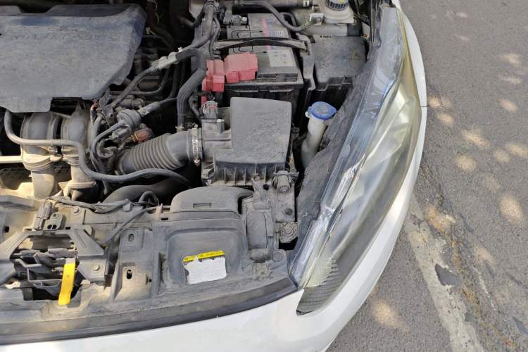 Used Ford Fiesta 2013 Hatchback 1.5L Automatic Fashion Edition Engine Bay Left