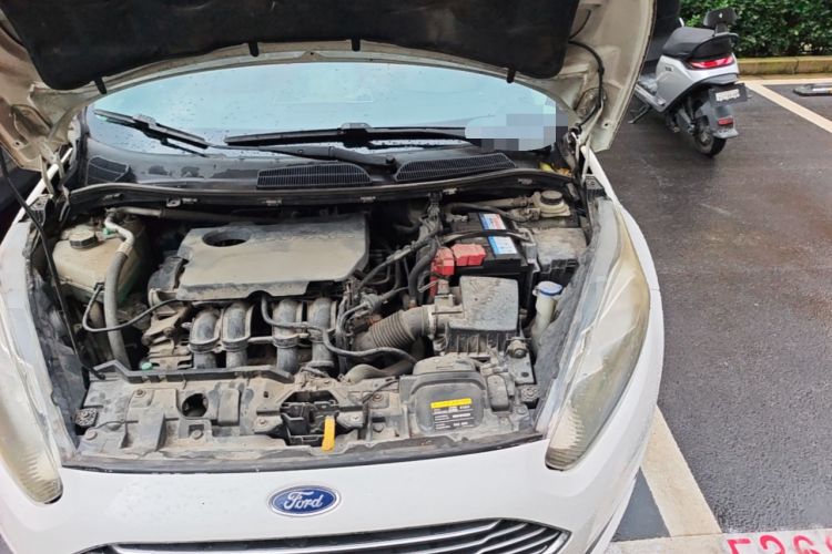 Used Ford Fiesta 2013 Hatchback 1.5L Automatic Fashion Edition Engine Bay Left