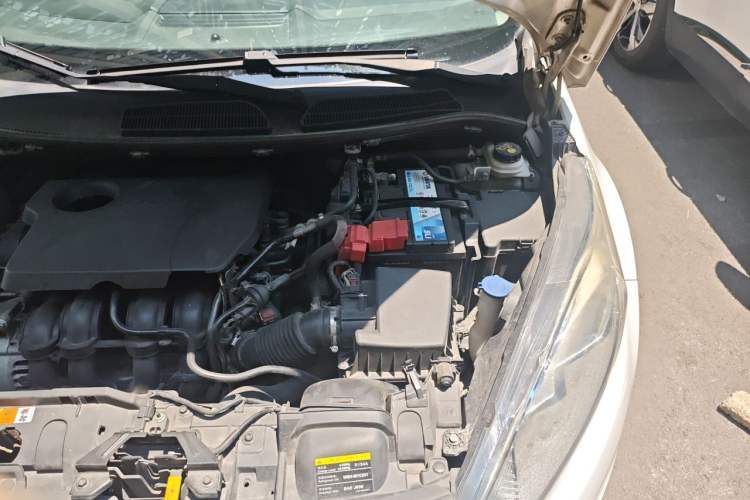 Used Ford Fiesta 2013 Hatchback 1.5L Automatic Prestige Model Engine Bay Left
