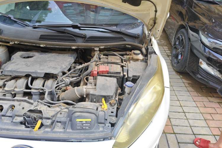 Used Ford Fiesta 2013 Hatchback 1.5L Automatic Fashion Edition Engine Bay Left