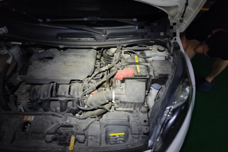Used Ford Fiesta 2013 Sedan 1.5L Automatic Fashion Edition Engine Bay Left