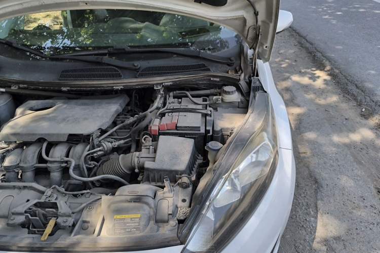 Used Ford Fiesta 2013 Hatchback 1.5L Automatic Fashion Edition Engine Bay Left