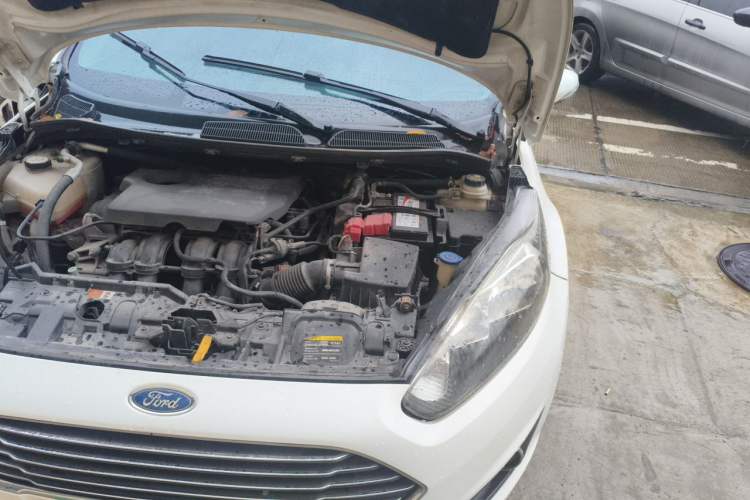 Used Ford Fiesta 2013 Hatchback 1.5L Manual Fashion Edition Engine Bay Left