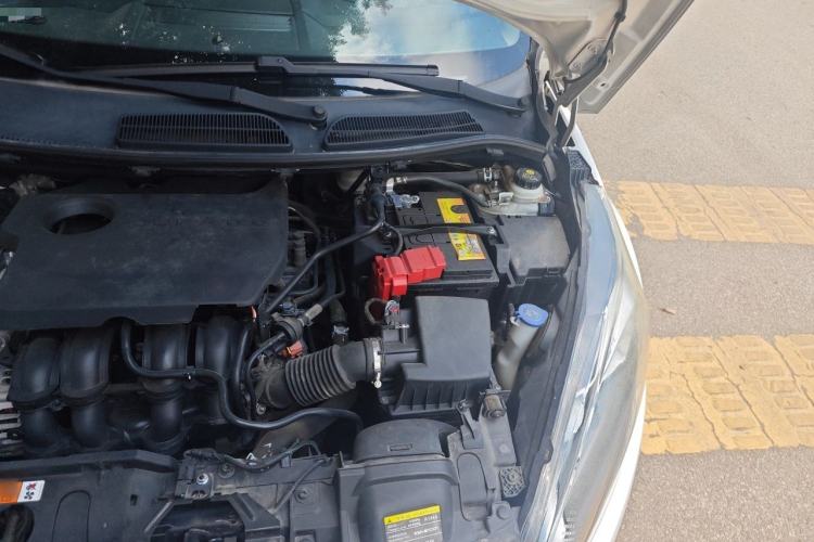 Used Ford Fiesta 2013 Hatchback 1.5L Manual Fashion Edition Engine Bay Left