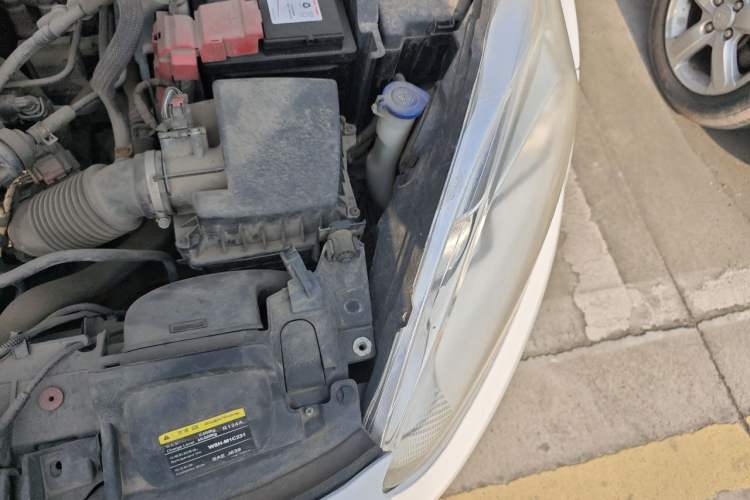 Used Ford Fiesta 2013 Hatchback 1.5L Automatic Sport Model Engine Bay Left
