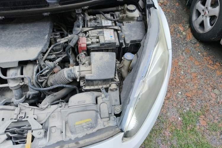 Used Ford Fiesta 2013 Hatchback 1.5L Automatic Fashion Edition Engine Bay Left