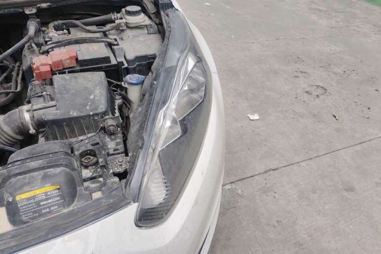 Used Ford Fiesta 2013 Hatchback 1.5L Manual Fashion Edition Engine Bay Left