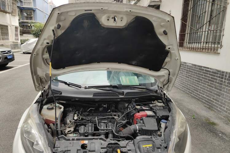 Used Ford Fiesta 2013 Hatchback 1.5L Manual Fashion Edition Engine Bay