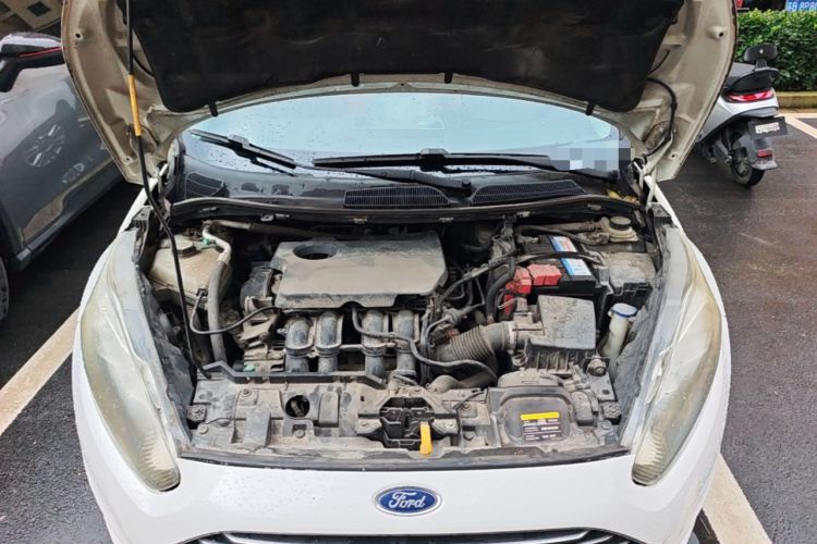 Used Ford Fiesta 2013 Hatchback 1.5L Automatic Fashion Edition Engine Bay