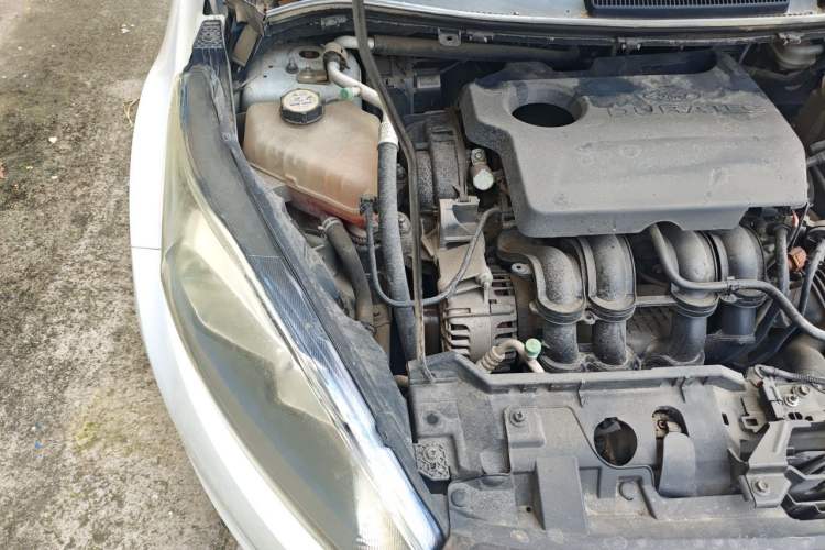 Used Ford Fiesta 2013 Hatchback 1.5L Automatic Fashion Edition Engine Bay Right