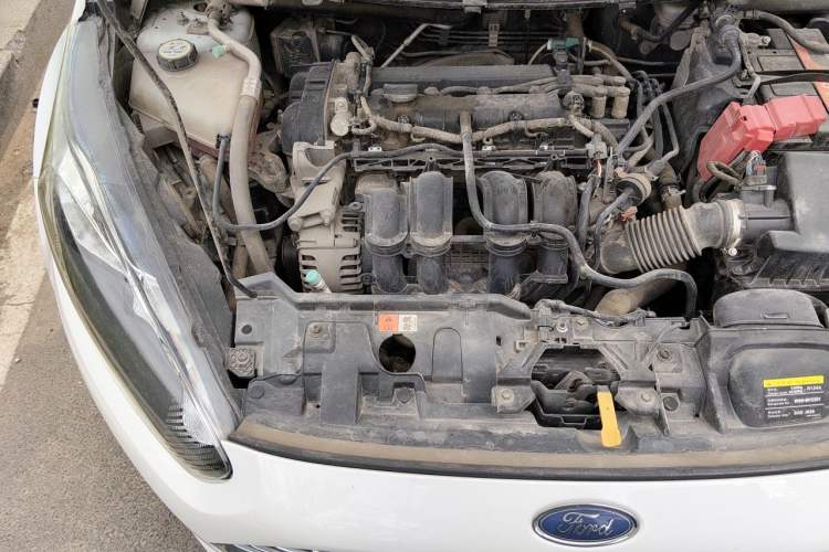 Used Ford Fiesta 2013 Sedan 1.5L Manual Fashion Edition Engine Bay Right