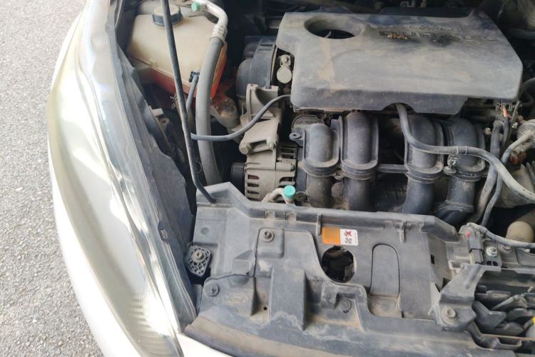 Used Ford Fiesta 2013 Hatchback 1.5L Automatic Fashion Edition Engine Bay Right
