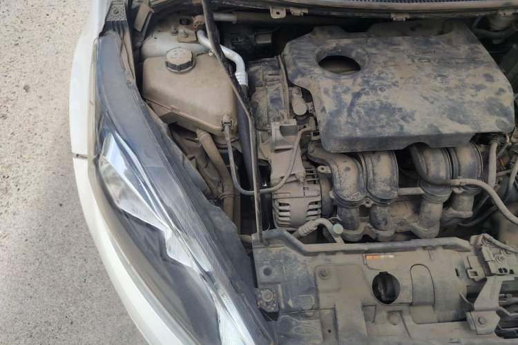 Used Ford Fiesta 2013 Hatchback 1.5L Automatic Fashion Edition Engine Bay Right