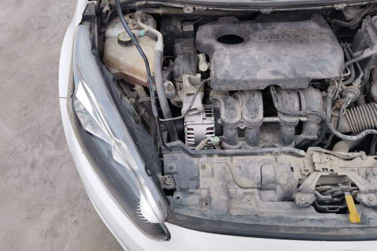Used Ford Fiesta 2013 Hatchback 1.5L Automatic Prestige Model Engine Bay Right