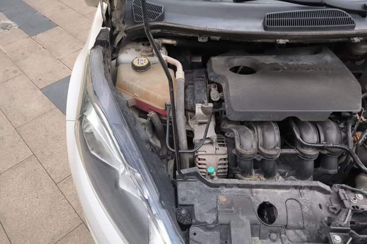 Used Ford Fiesta 2013 Hatchback 1.5L Automatic Fashion Edition Engine Bay Right