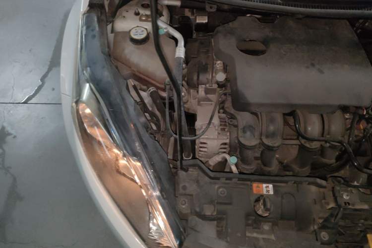 Used Ford Fiesta 2013 Hatchback 1.5L Automatic Fashion Edition Engine Bay Right