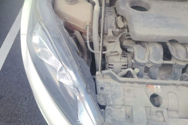 Used Ford Fiesta 2013 Hatchback 1.5L Automatic Fashion Edition Engine Bay Right