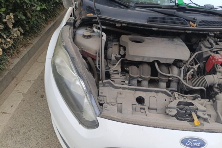 Used Ford Fiesta 2013 Hatchback 1.5L Manual Fashion Edition Engine Bay Right