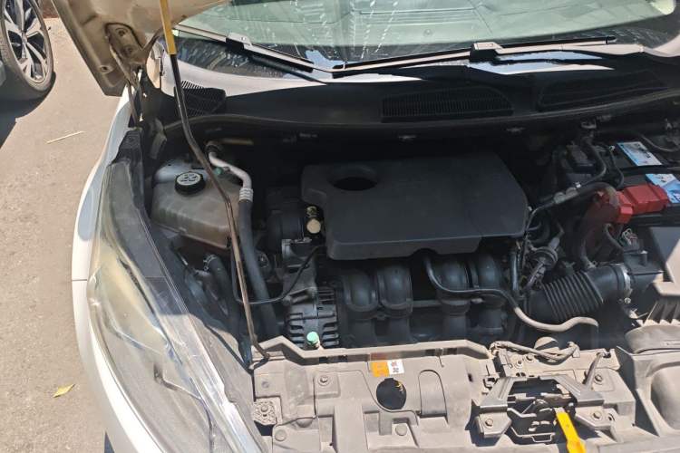 Used Ford Fiesta 2013 Hatchback 1.5L Automatic Prestige Model Engine Bay Right