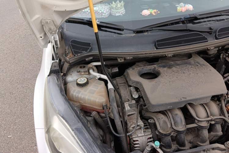 Used Ford Fiesta 2013 Hatchback 1.5L Automatic Fashion Edition Engine Bay Right