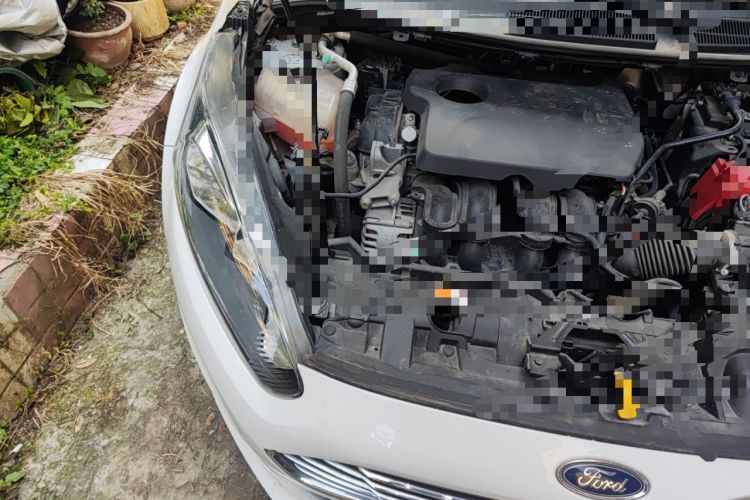Used Ford Fiesta 2013 Sedan 1.5L Manual Fashion Edition Engine Bay Right
