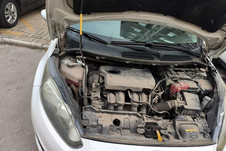 Used Ford Fiesta 2013 Hatchback 1.5L Manual Fashion Edition Engine Bay Right