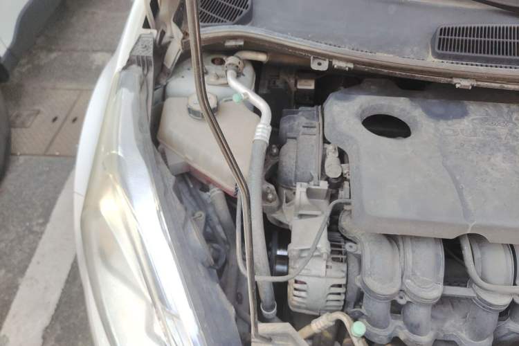 Used Ford Fiesta 2013 Hatchback 1.5L Automatic Sport Model Engine Bay Right