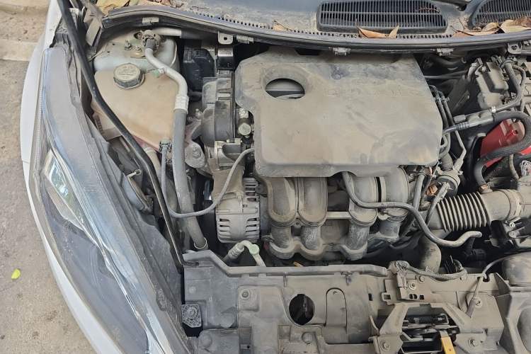 Used Ford Fiesta 2013 Hatchback 1.5L Automatic Fashion Edition Engine Bay Right