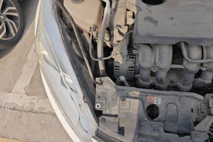 Used Ford Fiesta 2013 Hatchback 1.5L Automatic Sport Model Engine Bay Right