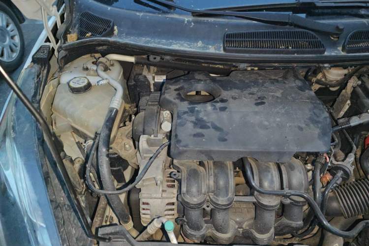 Used Ford Fiesta 2013 Hatchback 1.5L Automatic Fashion Edition Engine Bay Right