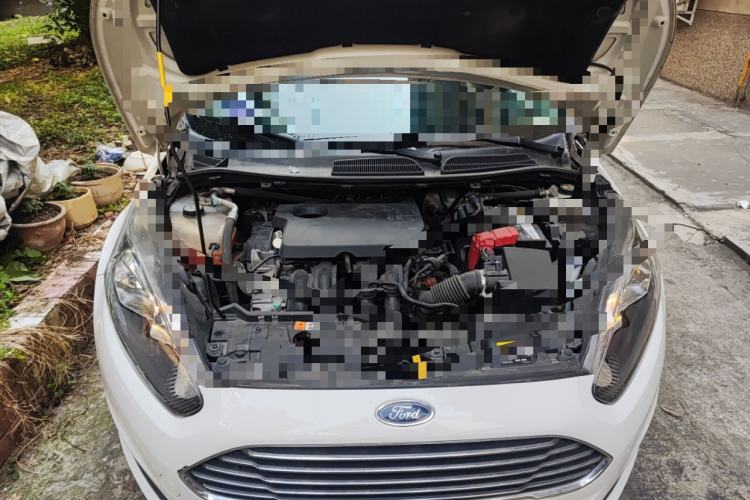 Used Ford Fiesta 2013 Sedan 1.5L Manual Fashion Edition Engine Bay