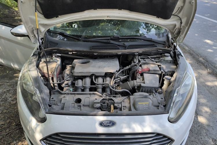 Used Ford Fiesta 2013 Hatchback 1.5L Automatic Fashion Edition Engine Bay