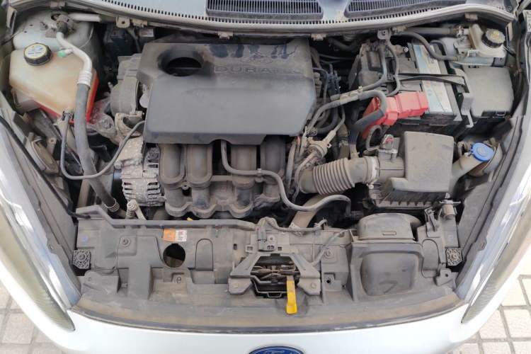 Used Ford Fiesta 2013 Sedan 1.5L Automatic Fashion Edition Engine Bay